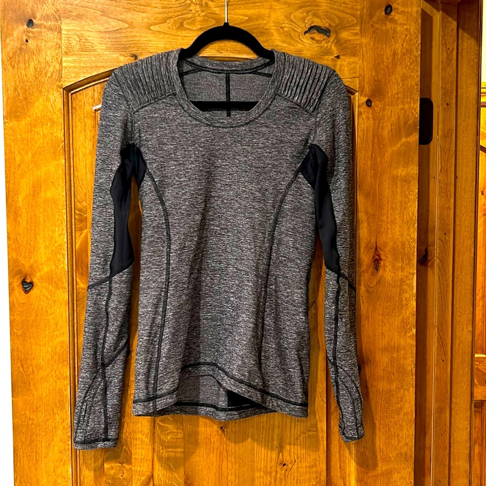 Lululemon Long Sleeve Top